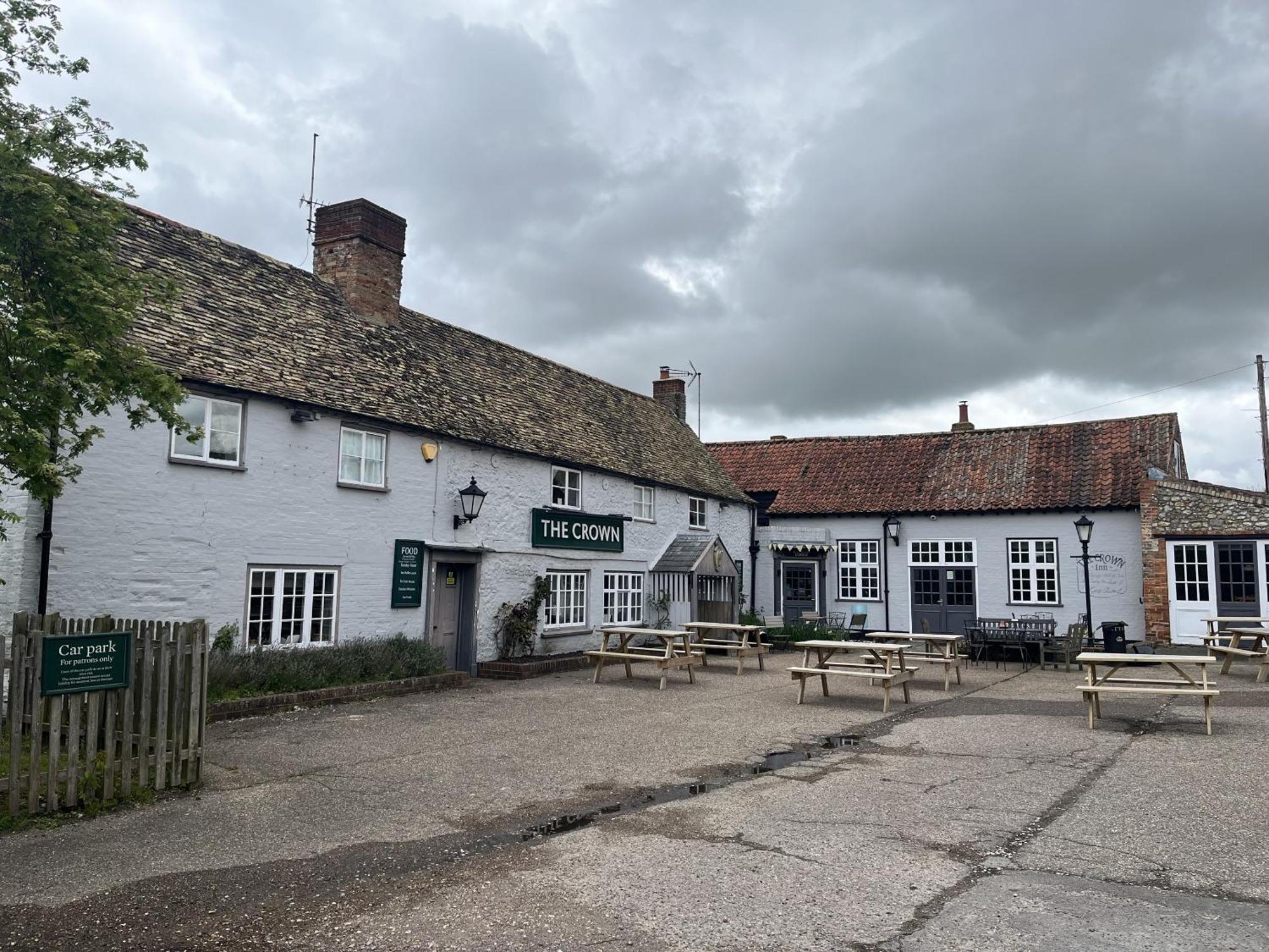The Crown Inn Gayton  Exterior photo